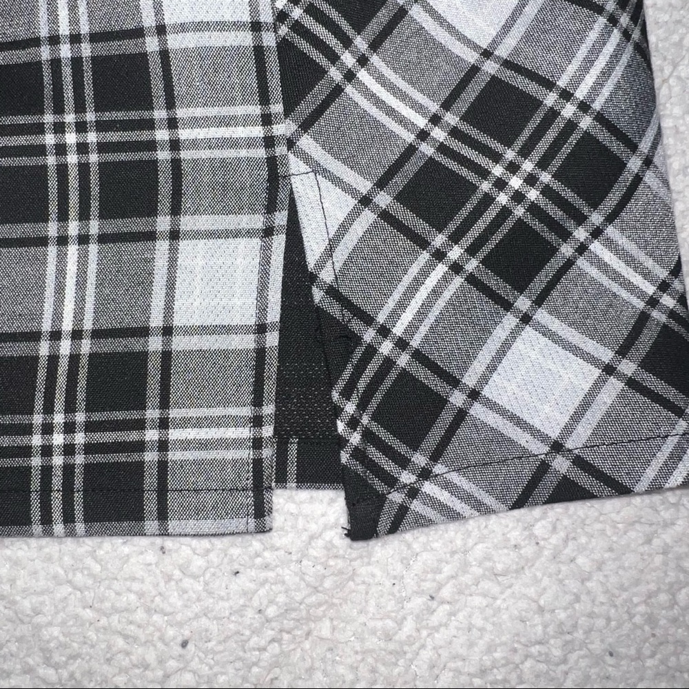 Forever 21 Preppy Twee Style Black White Plaid Bodycon Dress THICK material - Picture 3 of 3